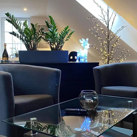 Sg Apartmanovy Dum Aparthotel Hořice