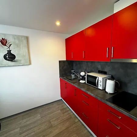 Sg Apartmanovy Dum 4*
