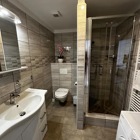 Aparthotel Sg Apartmanovy Dum
