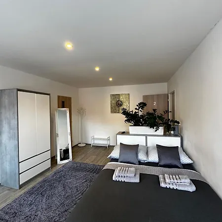 Appart hôtel Sg Apartmanovy Dum 4*